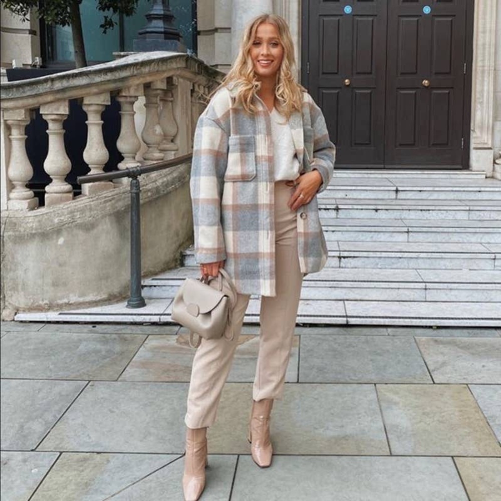 🥰BLOGGER FAVE🥰 H&M Oversized Shirt Jacket Shacket Plaid Jacket Neutrals XS - Picture 2 of 10